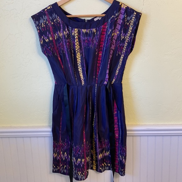 Multi-Color Print Dress - Picture 4 of 6